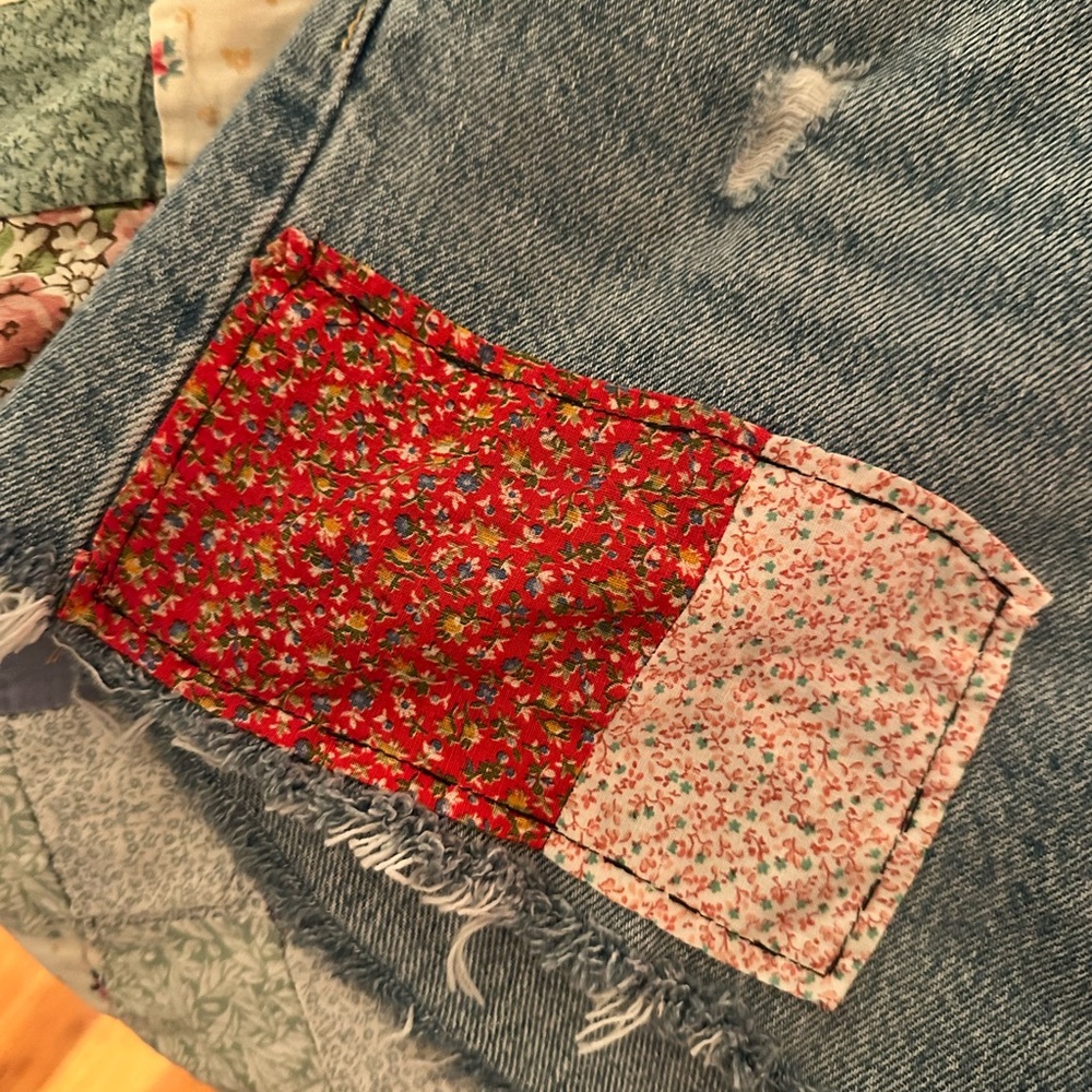 Levi’s Shorts - Picture 4 of 4
